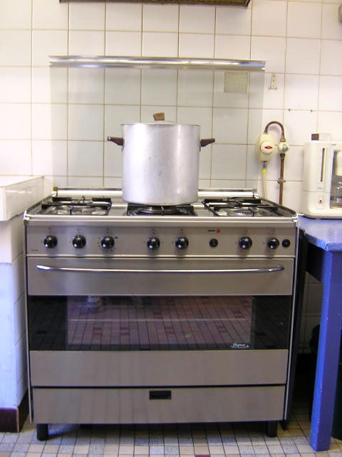 Cuisiniere.jpg